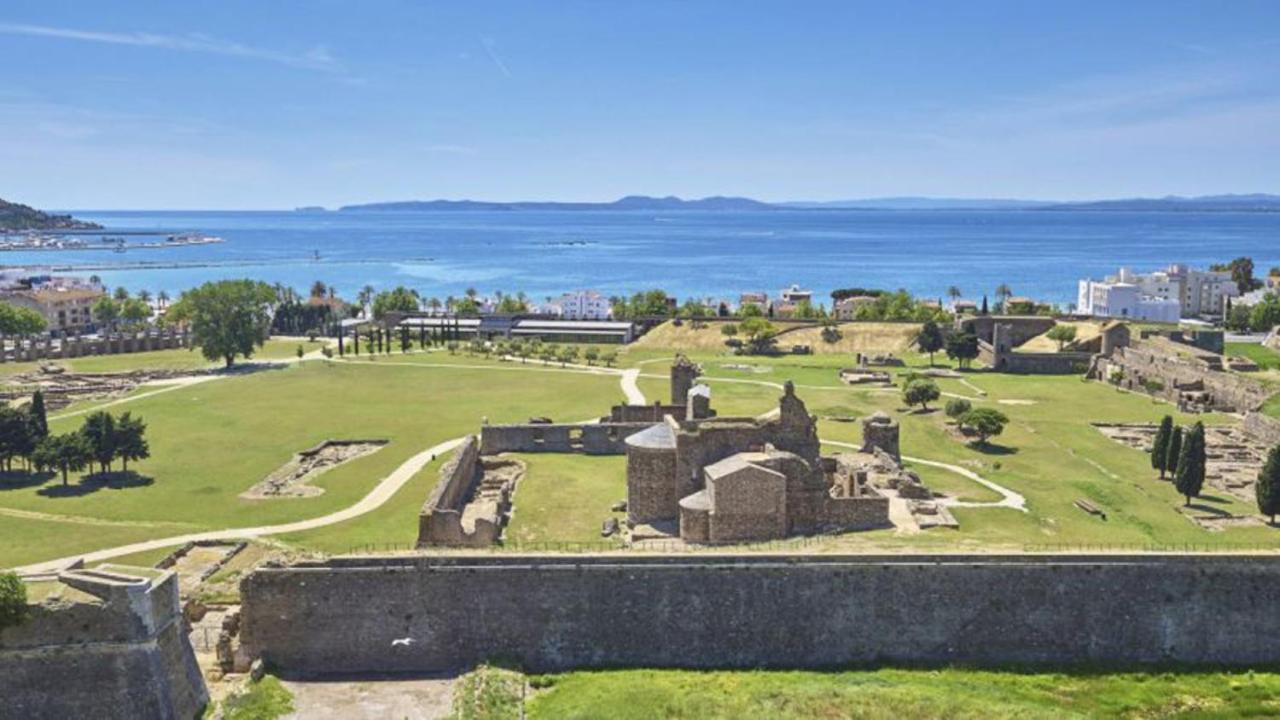Apartamento Para Familias A 50 Metros De La Playa Rosas Exteriör bild